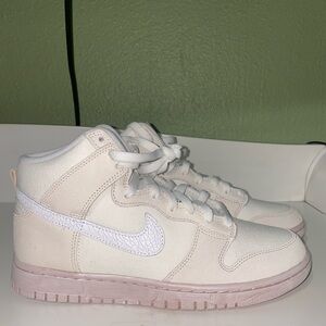 Nike Dunk High Retro size 9.5 Women